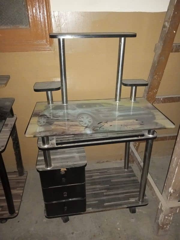 computer table 0