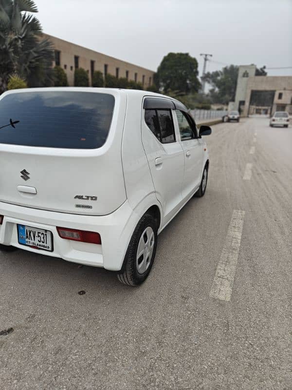 Suzuki Alto untouch 2015 oblique 18. ene- charge 6