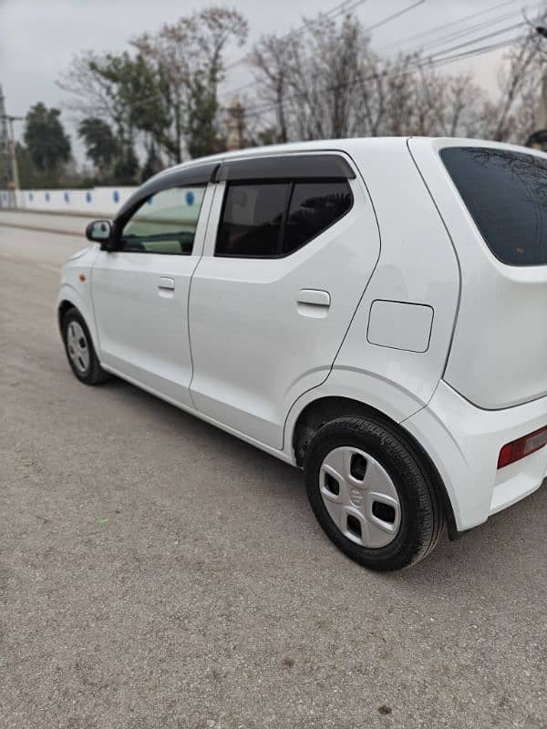 Suzuki Alto untouch 2015 oblique 18. ene- charge 8