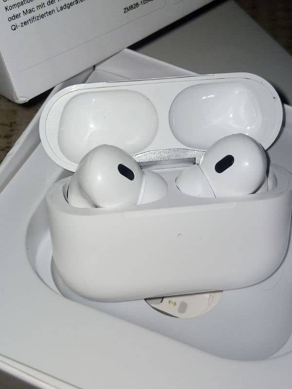 airpod pro (2nd generation) 1