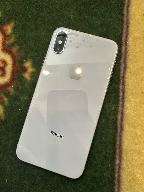 IPhone X NON PTA 64gb LLA FACTORY UNLOCKED 0