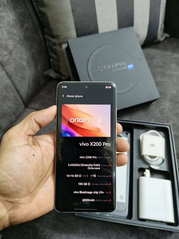 Vivo x200 pro 1tb offcial pta approved 3