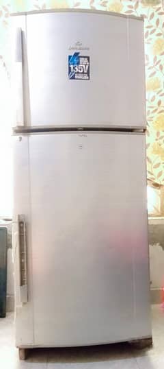 Refrigerator dawlance