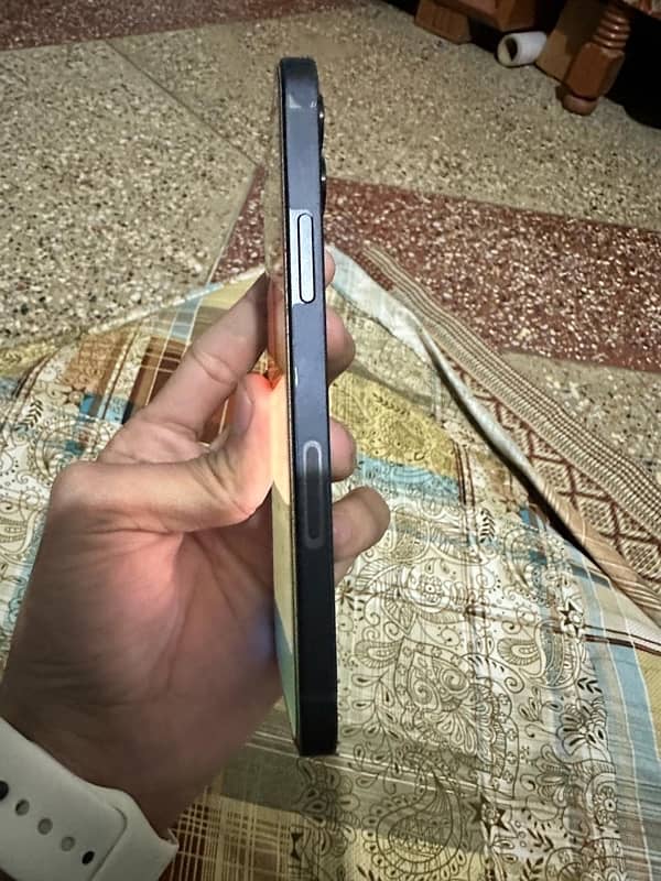 Iphone 12 64GB JV 5