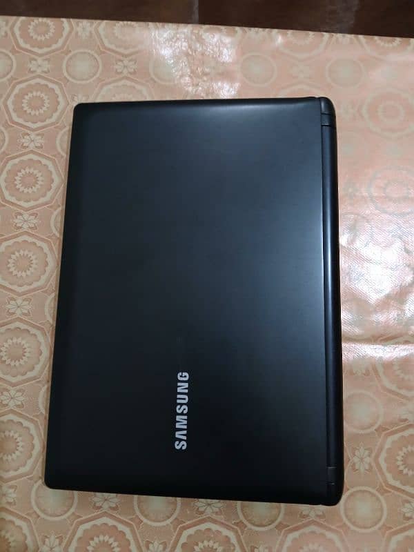 Samsung Mini Laptop 5