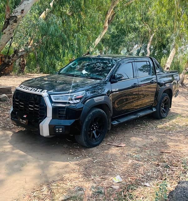 Toyota Hilux 2019 1