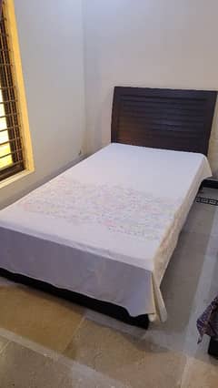 SINGLE BEDS FOR SALE