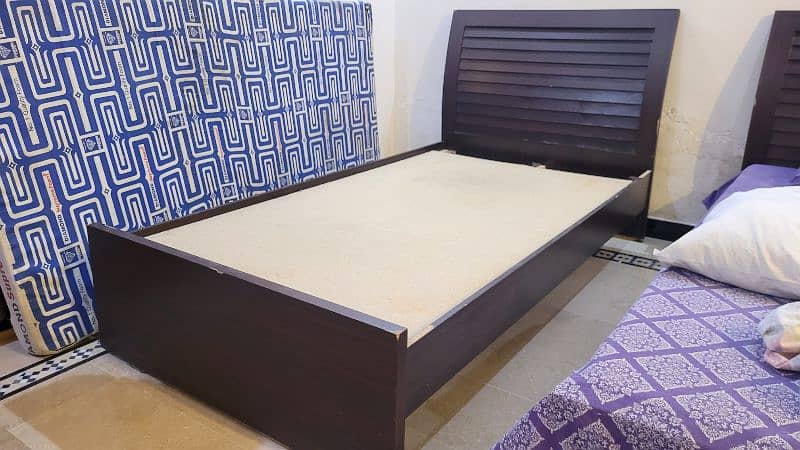 SINGLE BEDS FOR SALE 6