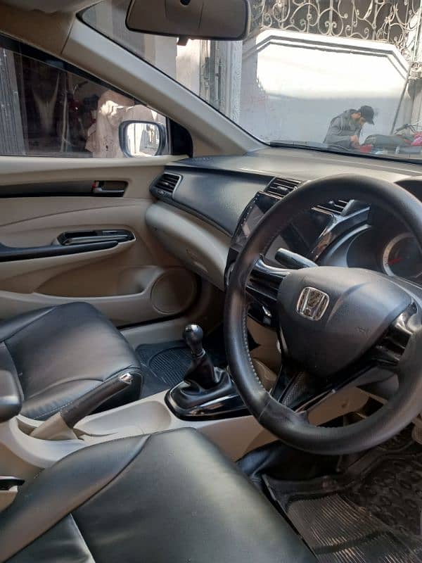 Honda City Aspire 2014 13