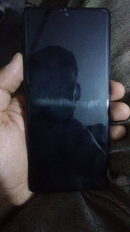 Brand new samsung A71 5g 8/128 non pta with no scratch 1