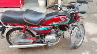 donon tyre new hai aur bilkul acchi bike hai