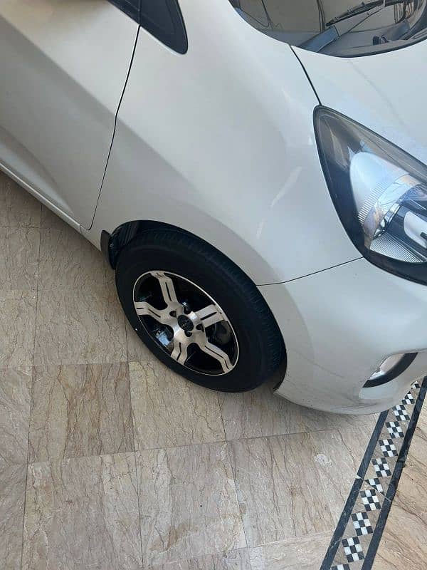 KIA Picanto 2020 1