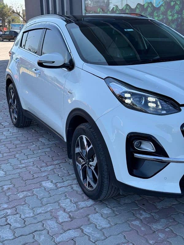 KIA Sportage AWD 2020 4