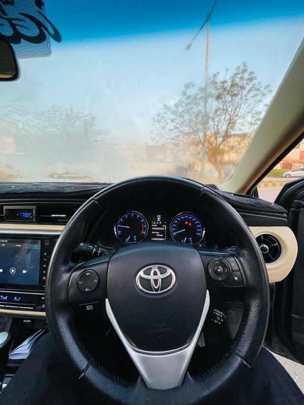 Toyota Altis Grande 2018 11