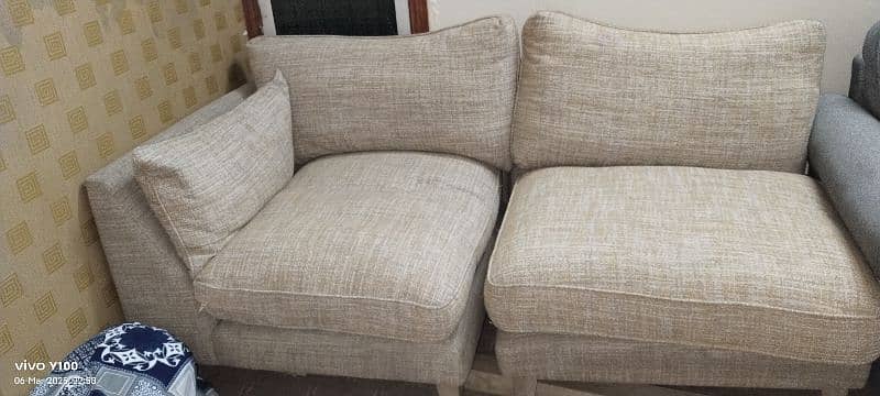 2 seater imported sofa. s 0