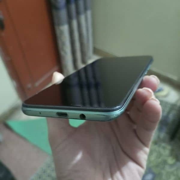 Infinix hot 11 play.  . . 4/64. . . just like new . . . 18500 5