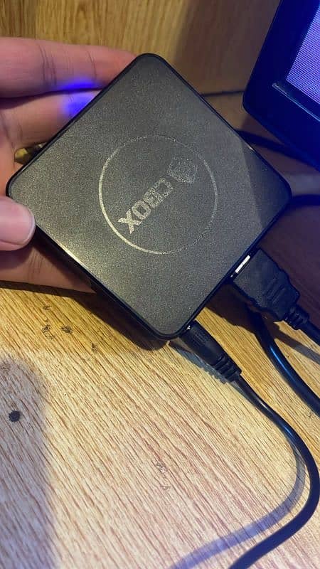 Android TV Box 8/128 Gb 5000 Channels 0