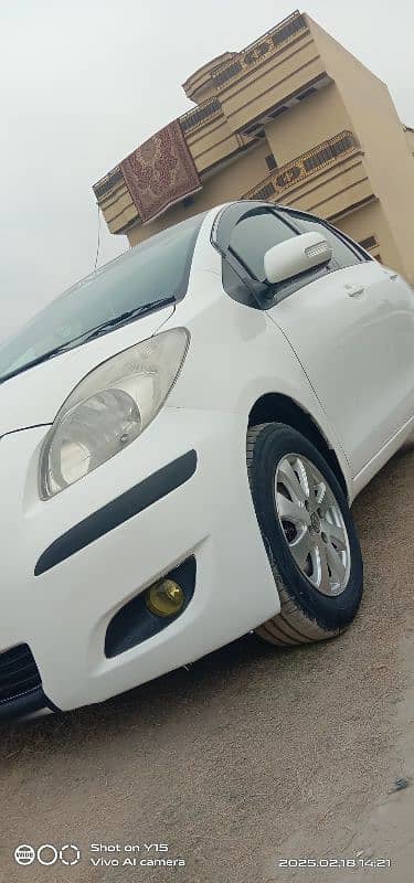 Toyota Vitz 2010 m 2013 port Islamabad rejester 03189374540 7