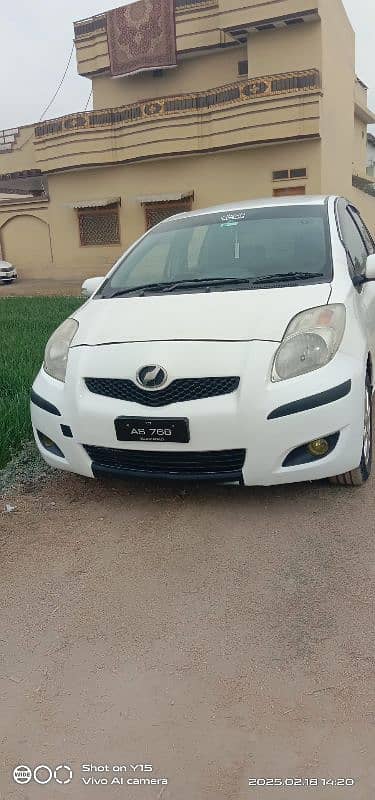 Toyota Vitz 2010 m 2013 port Islamabad rejester 03189374540 9