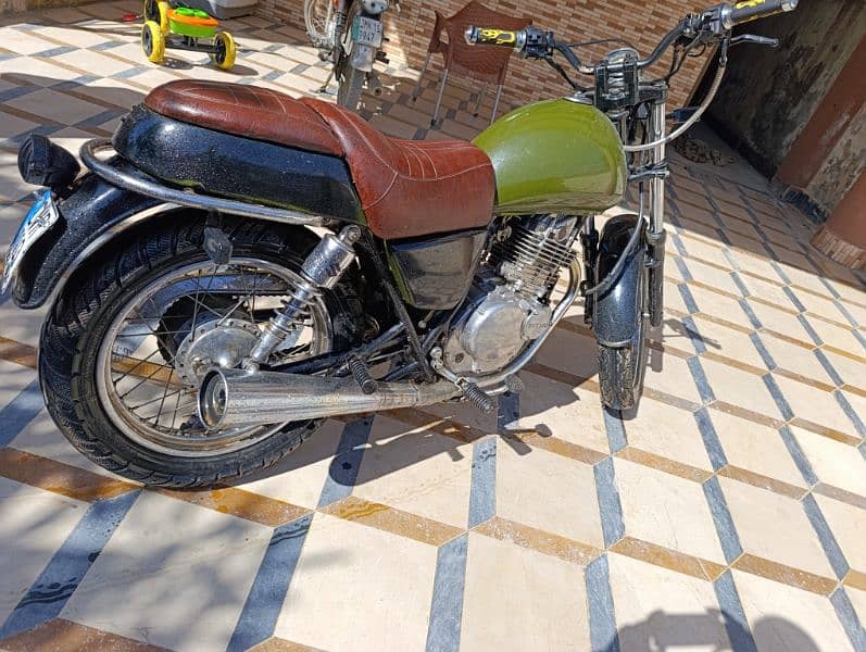 Suzuki volty 250cc 2