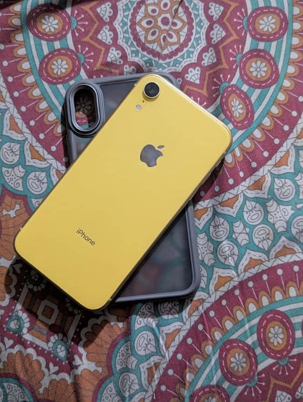 I phone XR 128GB dual SIM PTA approved 2