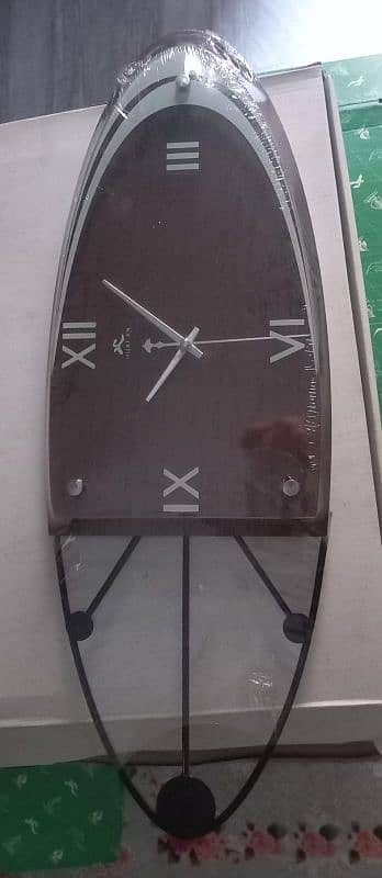 wall clock 4