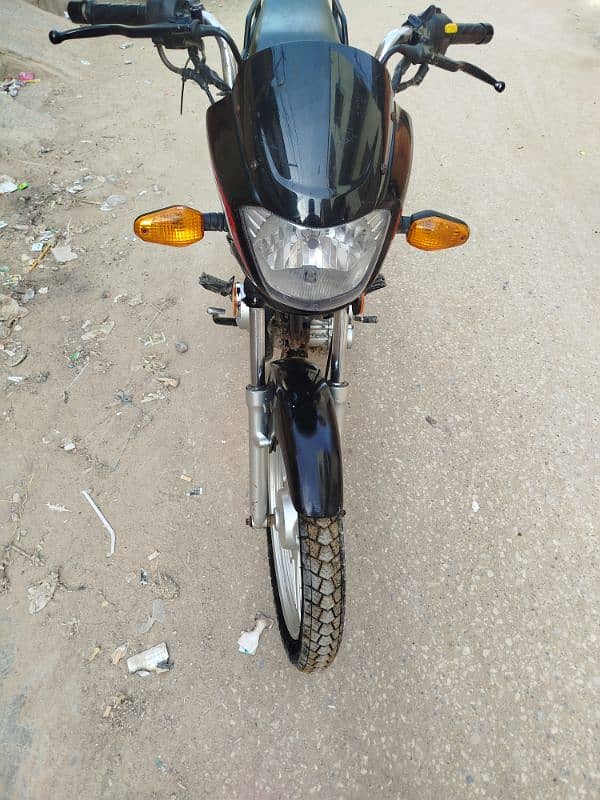 Suzuki GD 110S Karachi number 1