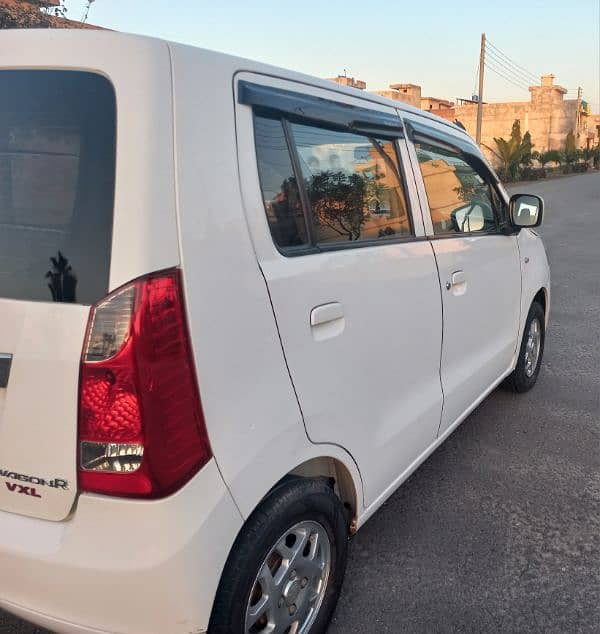 Suzuki Wagon R 2019 8