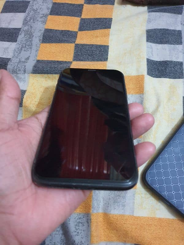 iphone 11 128gb pta offical 4