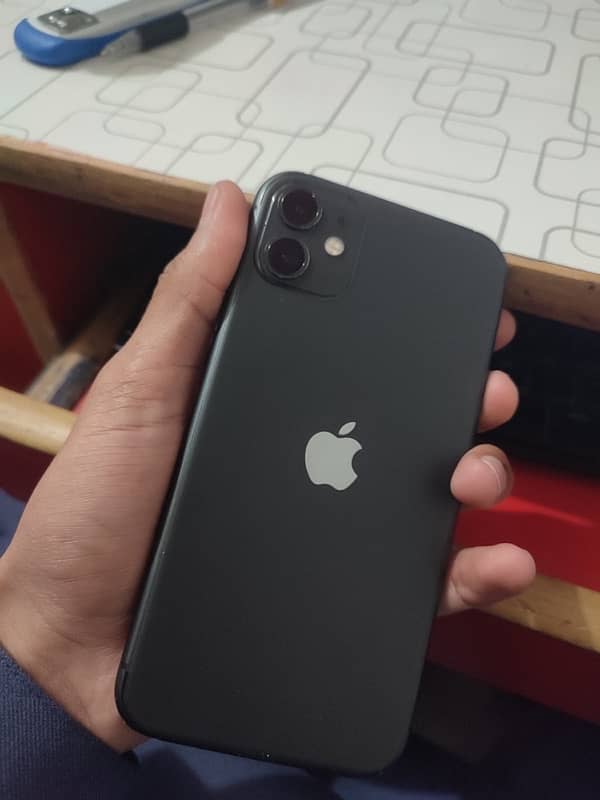 iPhone 11jv 64gb 3