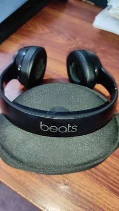 Apple Beats solo 3 black edition