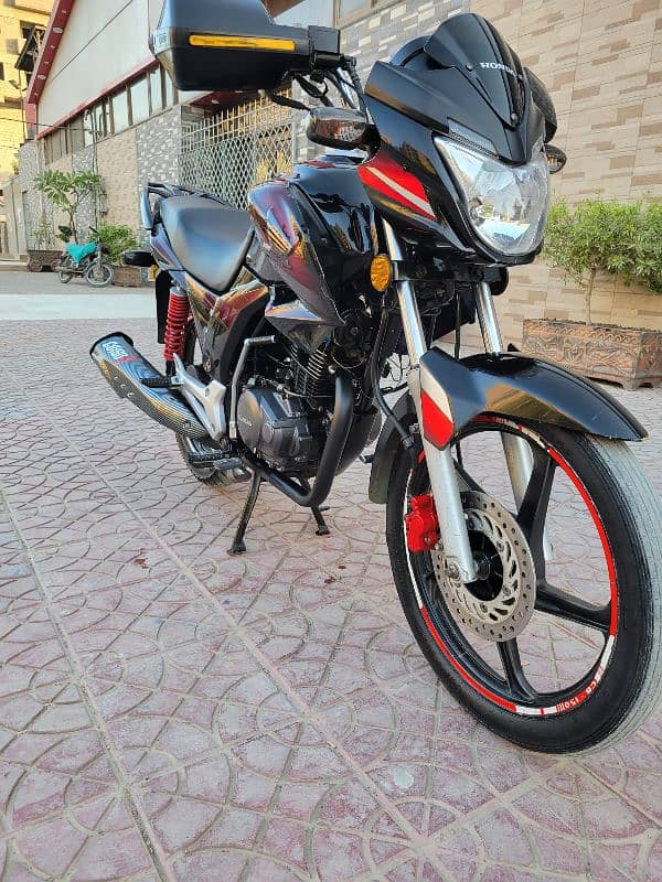 Honda CB150 F - Model - 2018 Hyderabad registerd 1st owner 5