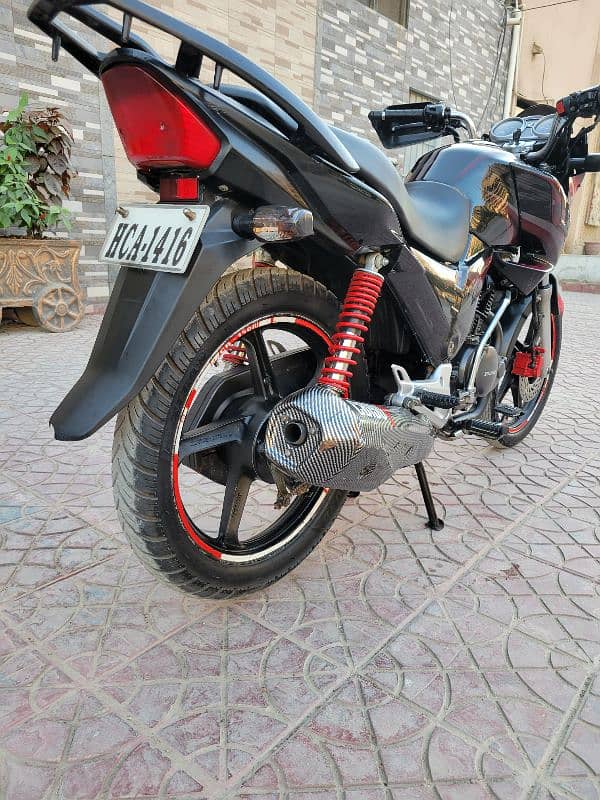 Honda CB150 F - Model - 2018 Hyderabad registerd 1st owner 7