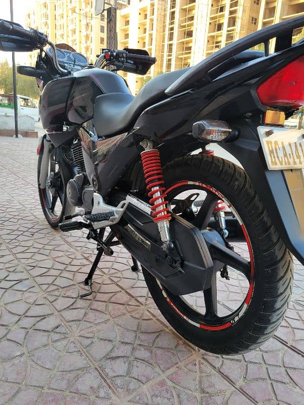 Honda CB150 F - Model - 2018 Hyderabad registerd 1st owner 8