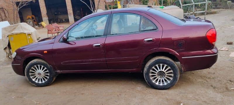 Nissan Sunny 2006 4