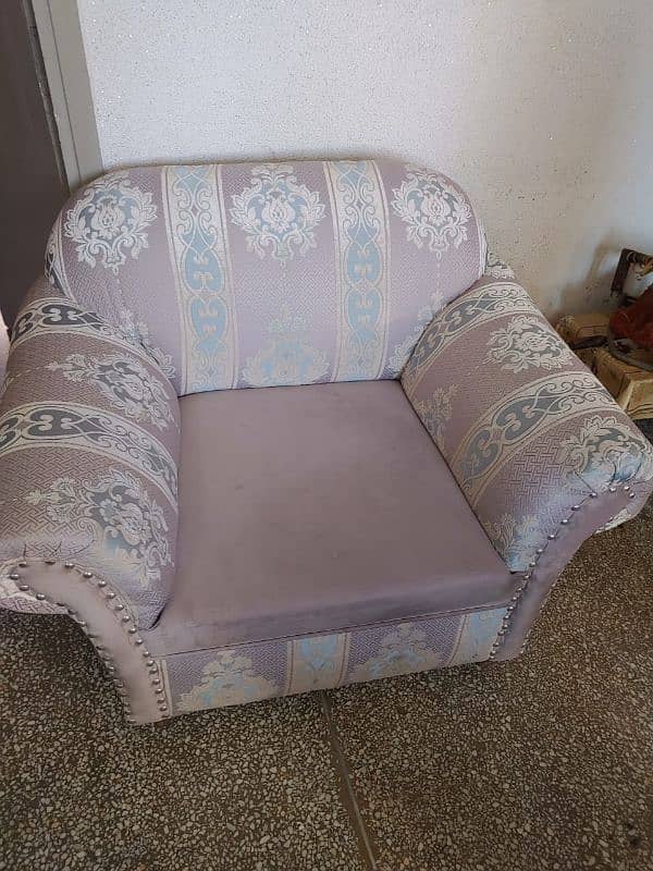 SOFA SET FOR SALE 1