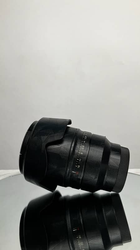 SONY 35mm f1.4 zeiss (6 moths warranty) 1