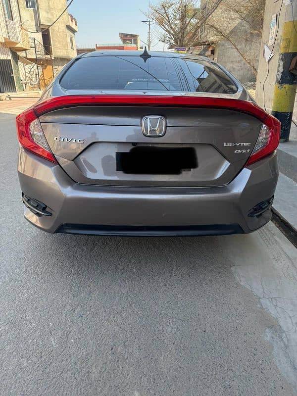 Honda Civic 1.8. 2017 3