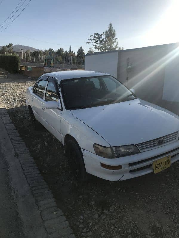 Toyota Corolla XE 1999 3