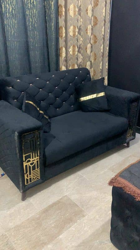 black velvet sofa set 4 seater with square table 0