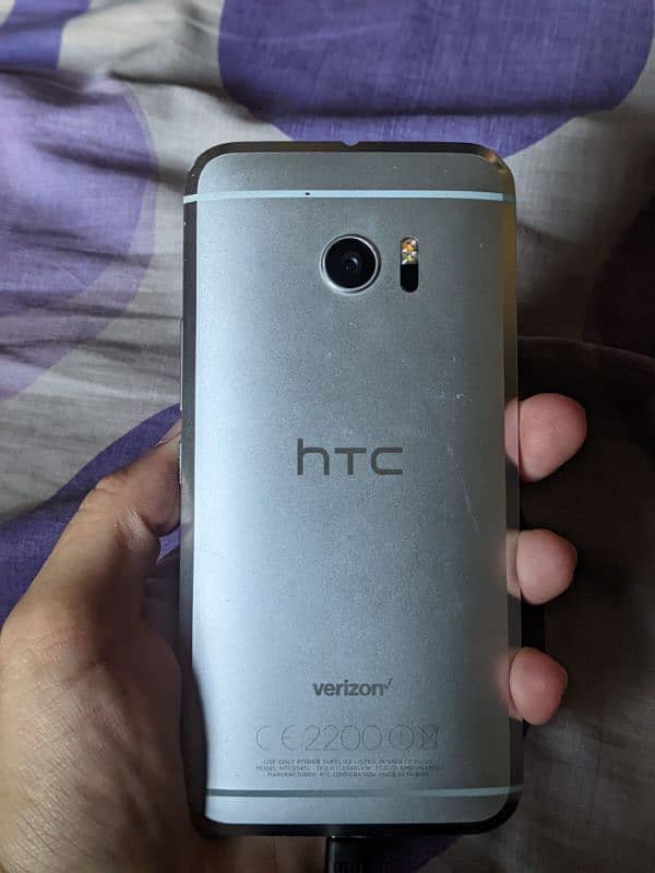 HTC 10 Used 1