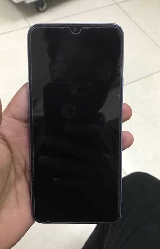 Vivo Y17s (4+4/128gb) 9