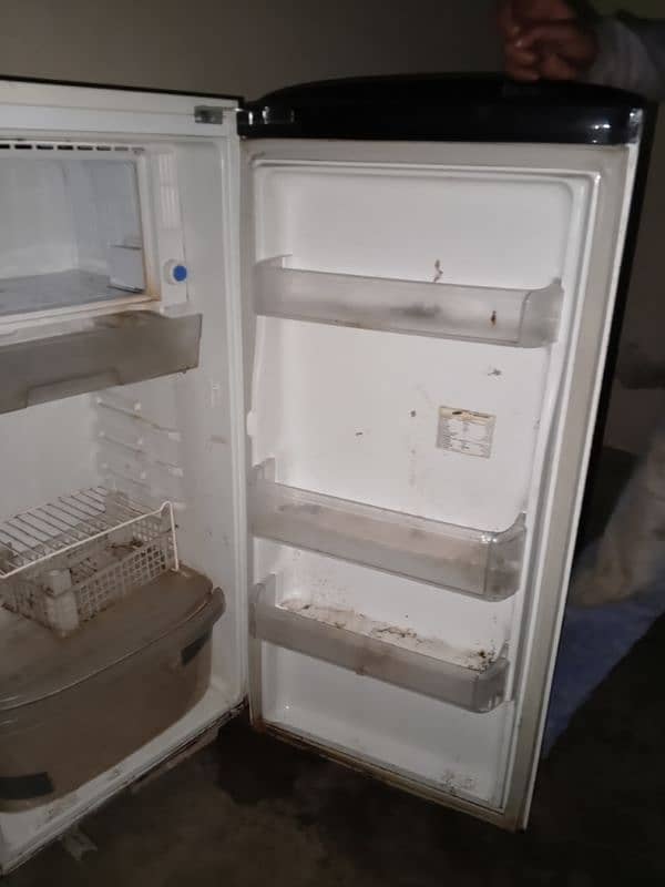 Samsung Fridge 4