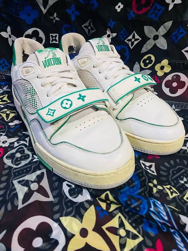 Louis Vuitton Lv trainer green 3