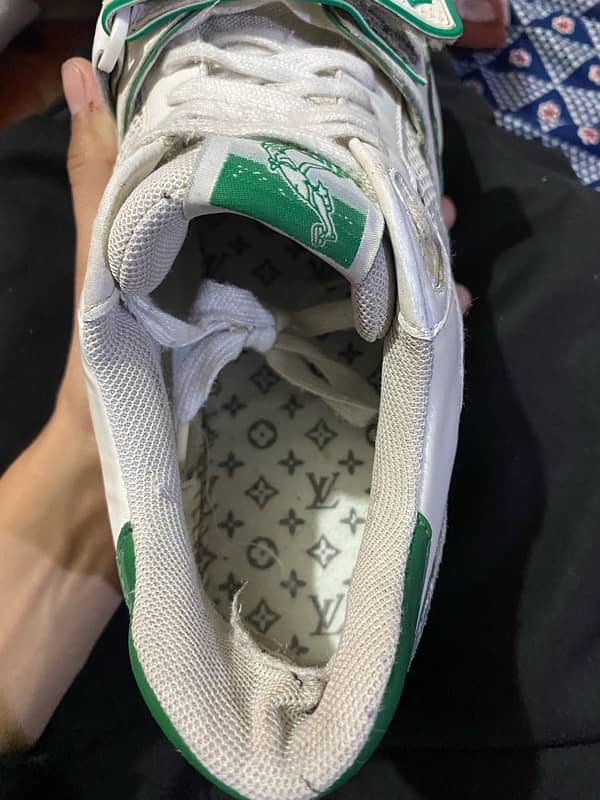 Louis Vuitton Lv trainer green 7