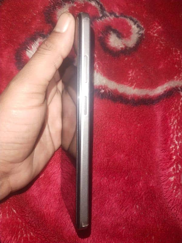 Infinix hot 50 i  6/ 128 3