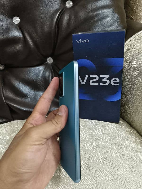 URGENTLY SALE MY VIVO V23e (8GB+256GB) 10/10 CONDITION WITH BOX ALL OK 4