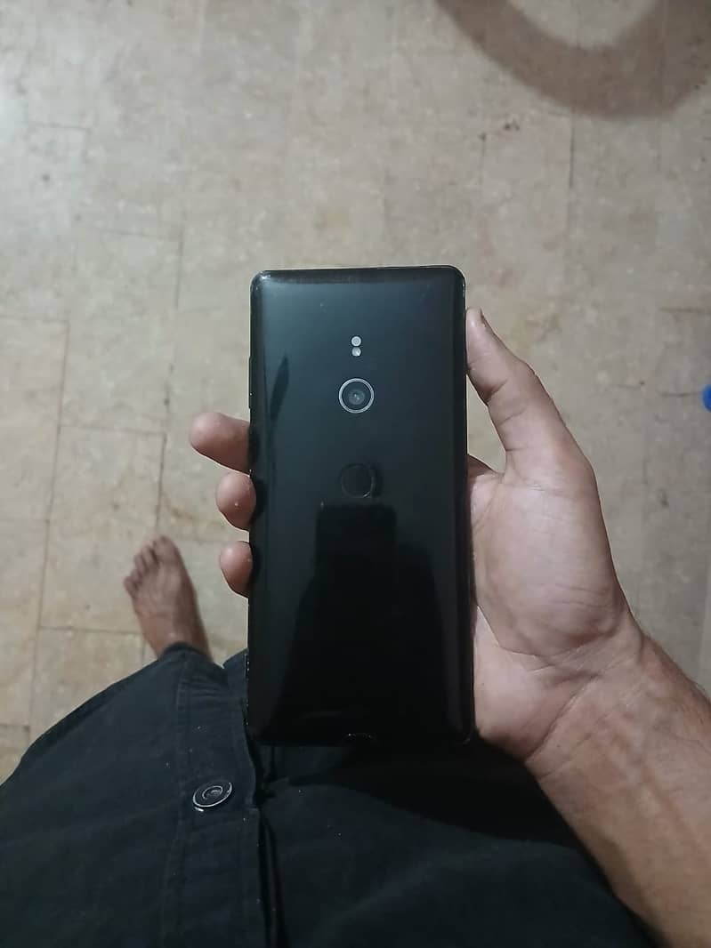 sony xz3 0