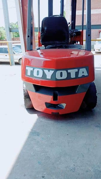 Toyota 2.50 Ton Lifter / forklift for Sale 1