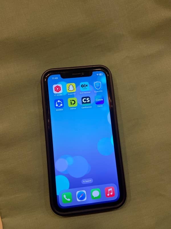 urgent sale IPhone 11 non pta 7